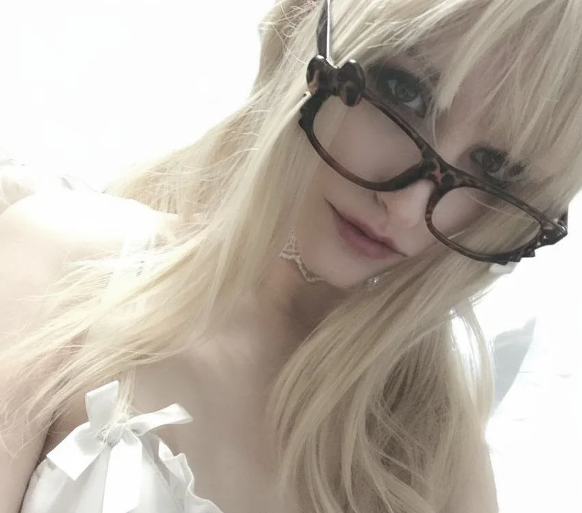 Charlie_Crystal élő XXX-chatje