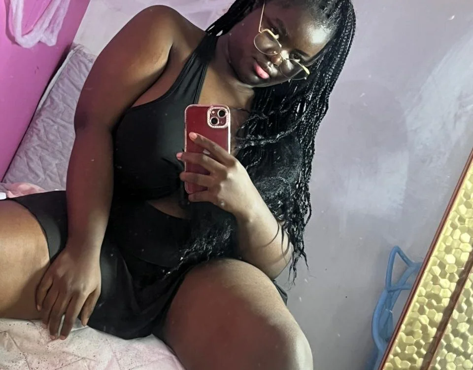 thickebonyprincesss' Offline XXX Chat