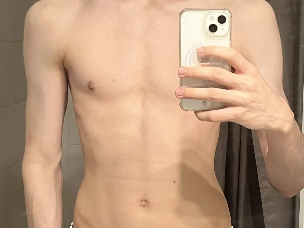 PaulHZ69 離線 XXX 聊天