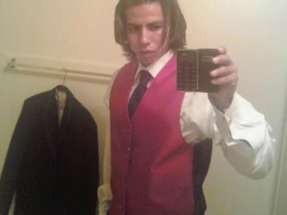 F33D_M3: συνομιλία ΧΧΧ εκτός σύνδεσης