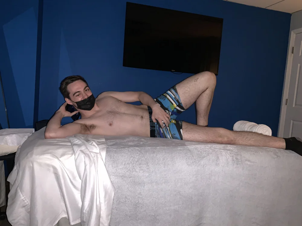 19gotem's Offline Chat Room