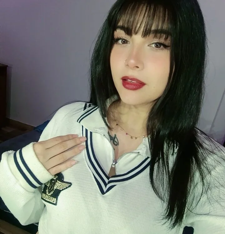 MrCharlotte_bdsm's Offline XXX Chat