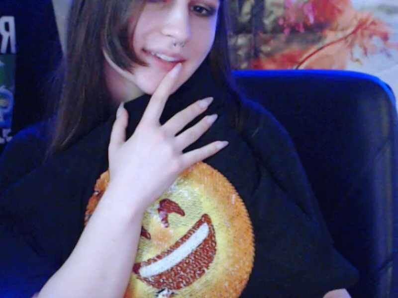 SashaTouch's Offline XXX Chat