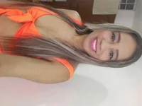 nina_tinydoll's Offline XXX Chat