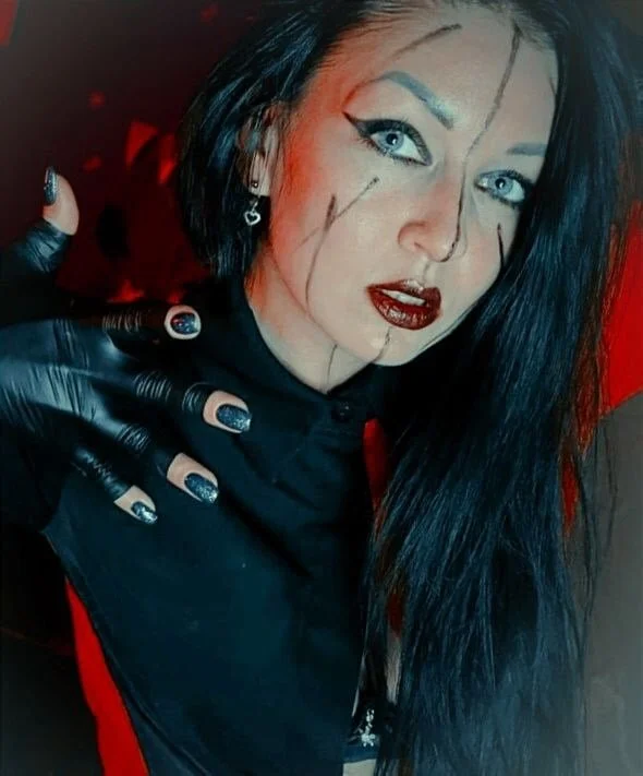 Mistress_Zoe1's Offline XXX Chat