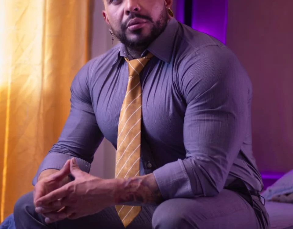Muscle_Big_guy's Offline Chat Room