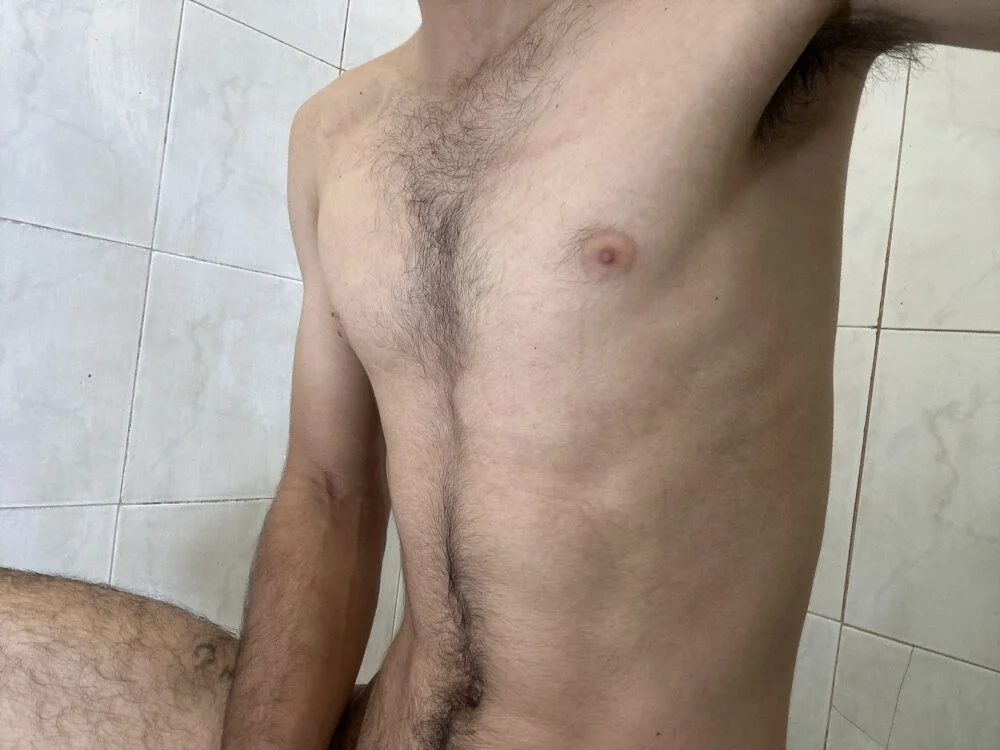 Camil2100 অফলাইন XXX চ্যাট