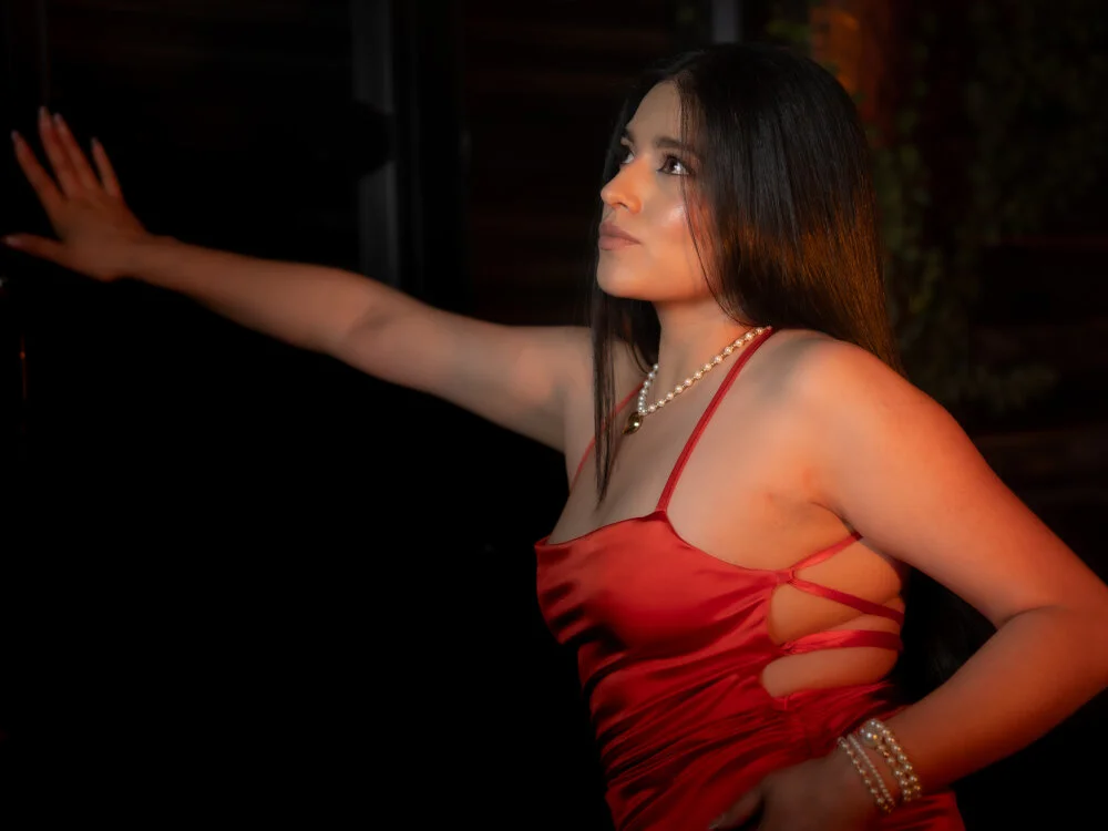 Miin_yuna's Offline XXX Chat