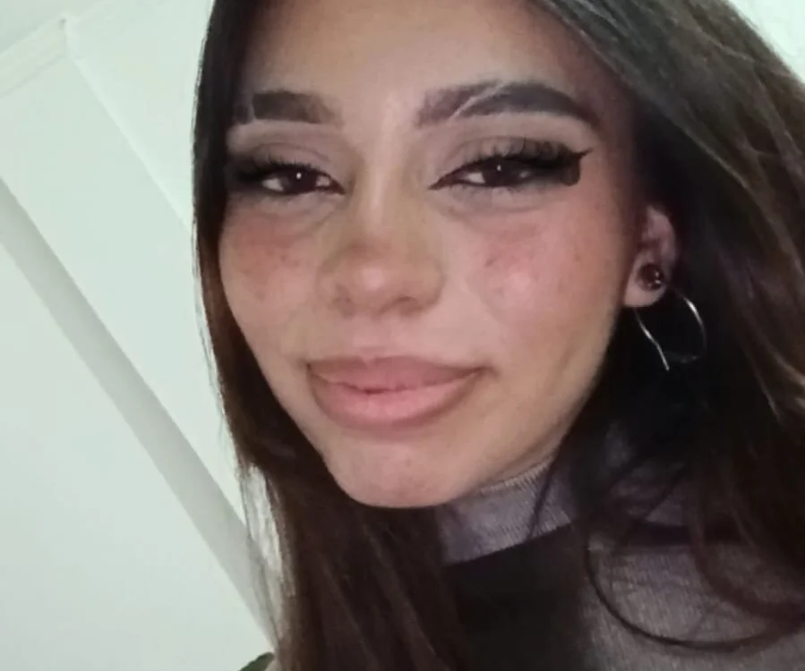 Sophia_Lagos' Offline XXX Chat