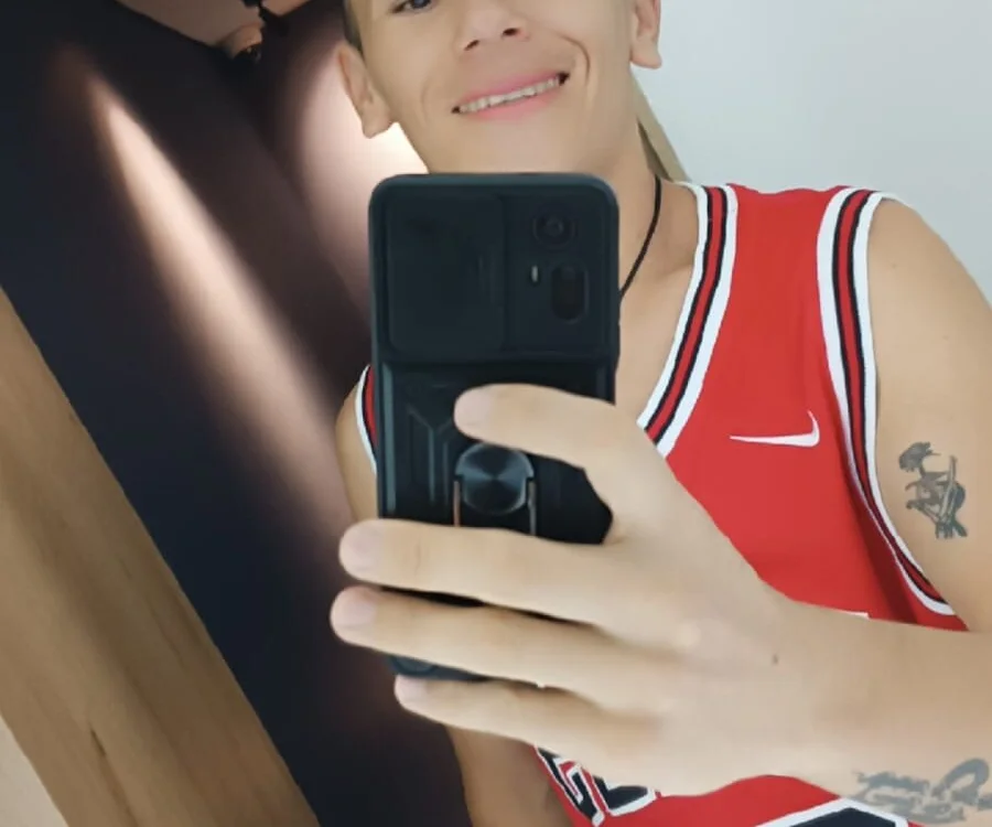 Offline XXX chat modela LaGersoon