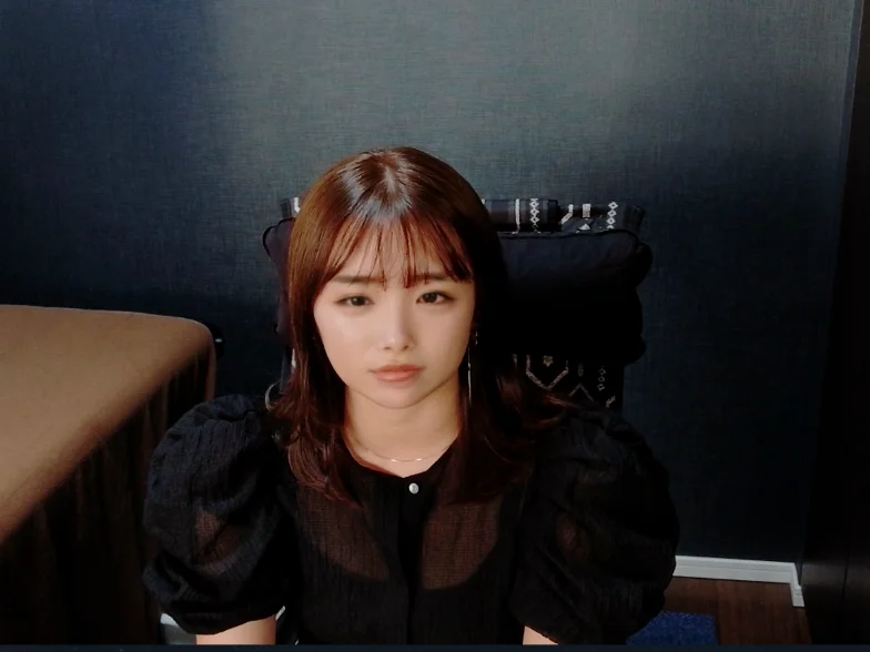 wakaa2513's Offline XXX Chat