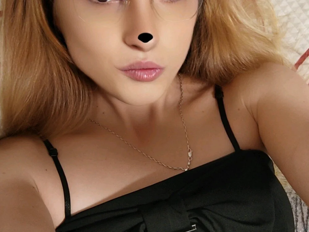 Blondi04 offline chatrum