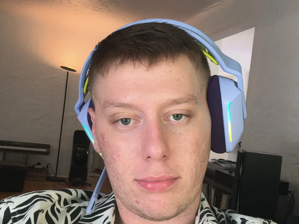 urmykink69 offline chatrum