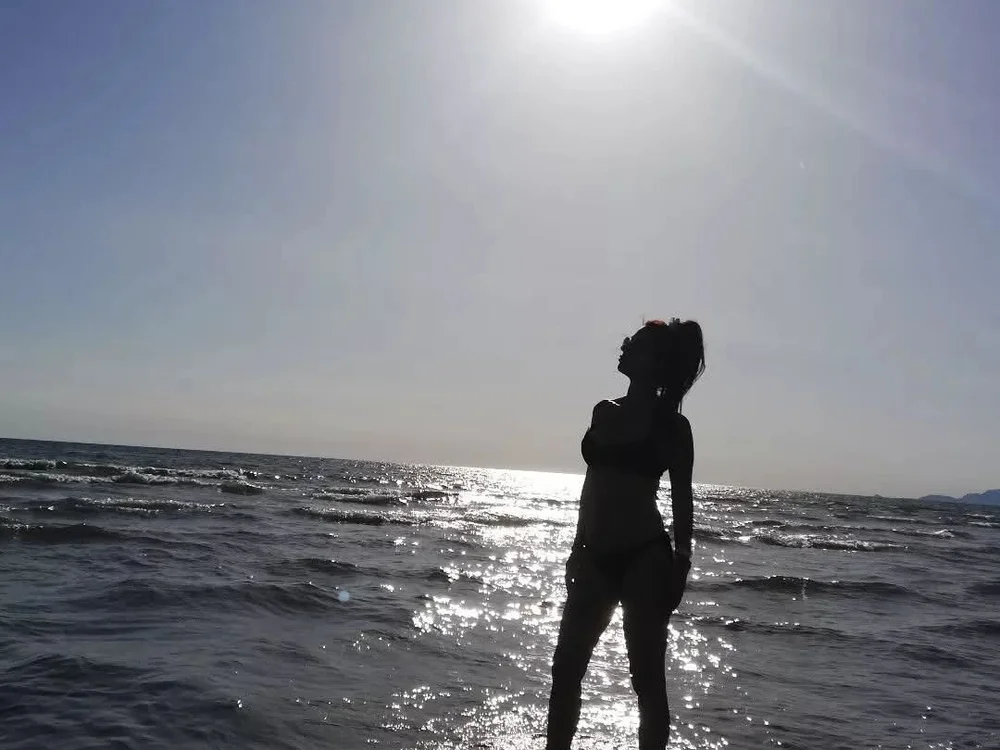 Melany1986's Offline XXX Chat