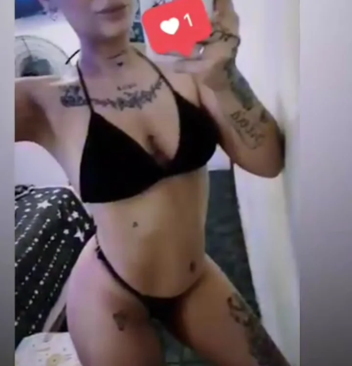 SraMona22's Offline XXX Chat