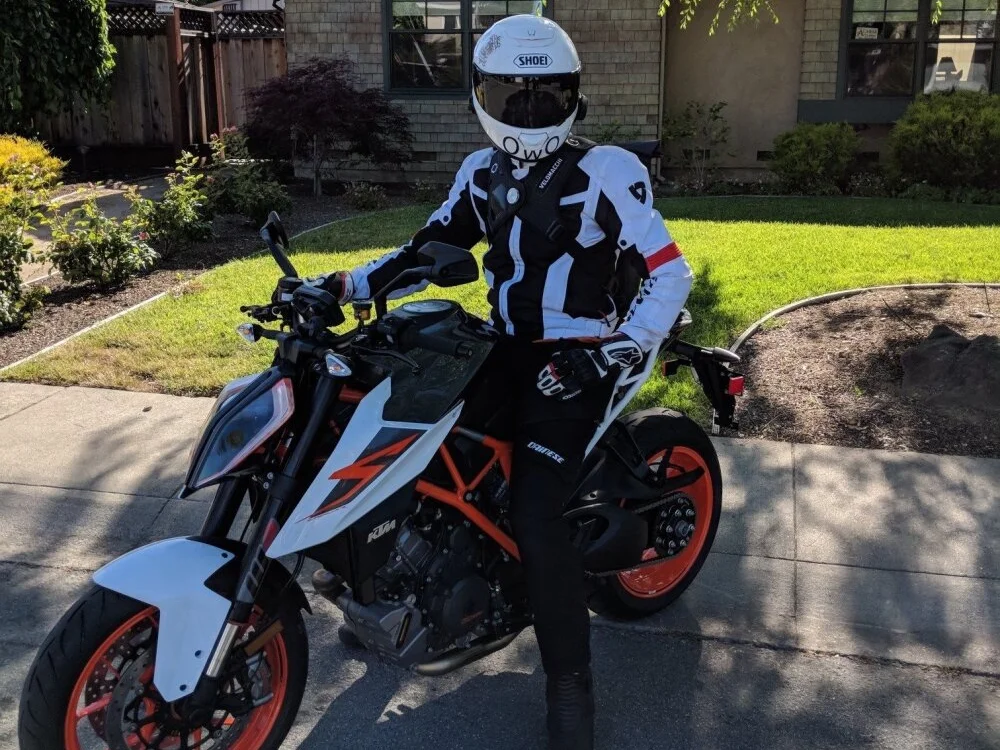 alexrivalo123n Offline XXX chat