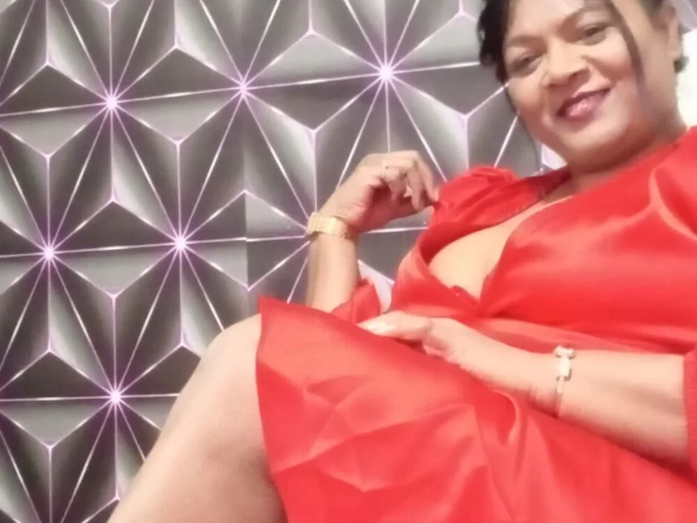 IndianDelia: συνομιλία ΧΧΧ εκτός σύνδεσης