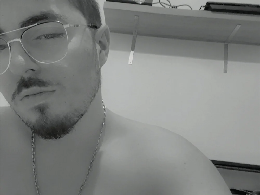 brlr51's Offline Chat Room