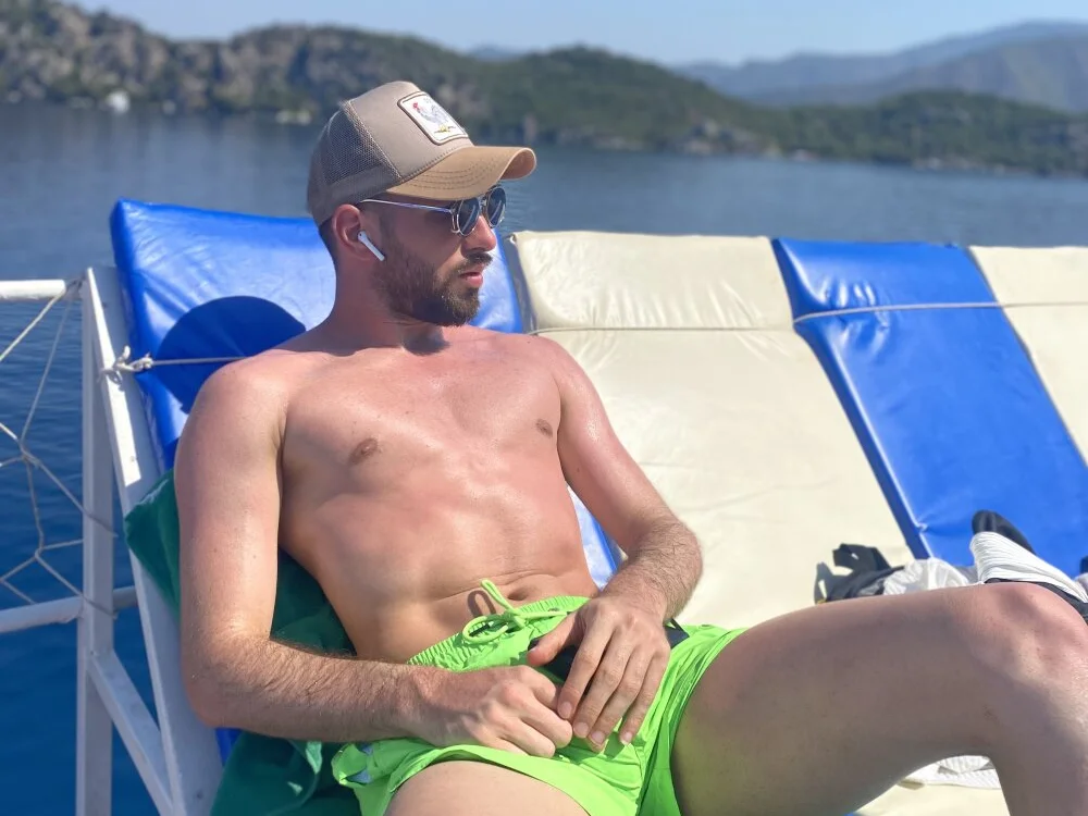 speddy34n Offline XXX chat