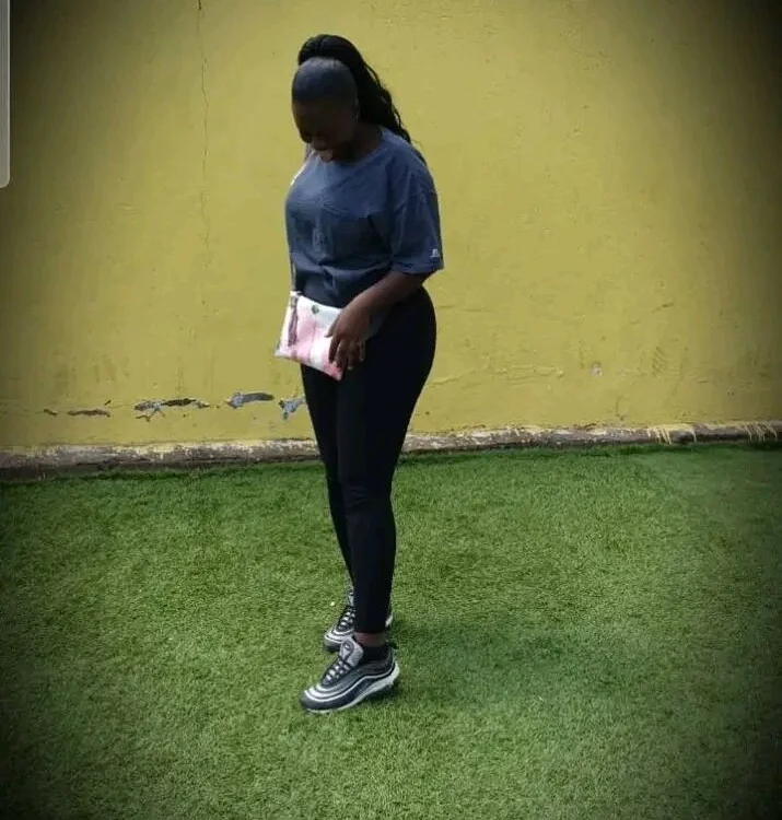 Kimcie_Nato offline XXX-chat