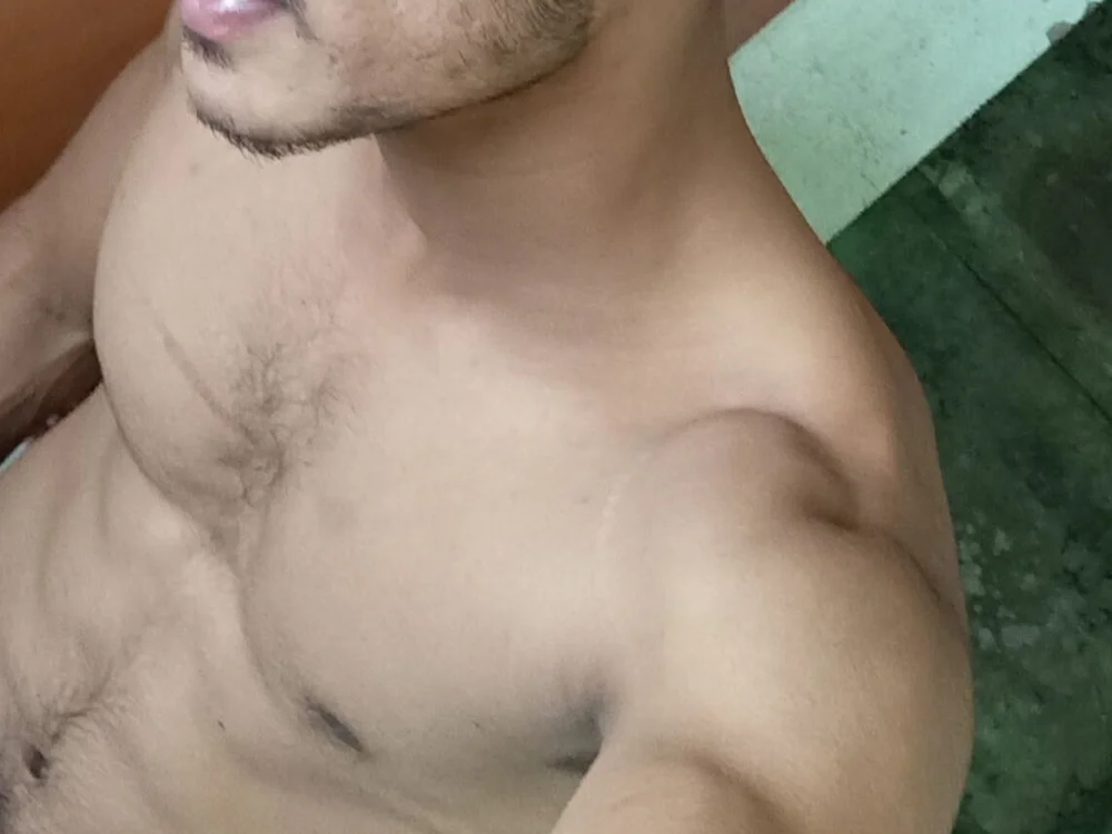 Chandu01122's Offline XXX Chat