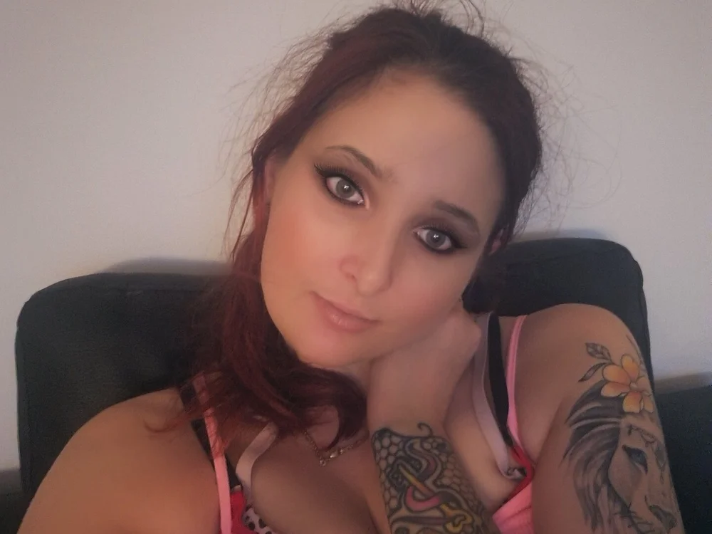 sweetmuffin345's Offline XXX Chat