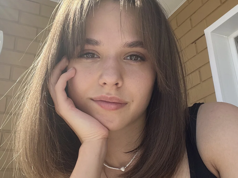 LorettaHedley's Offline XXX Chat