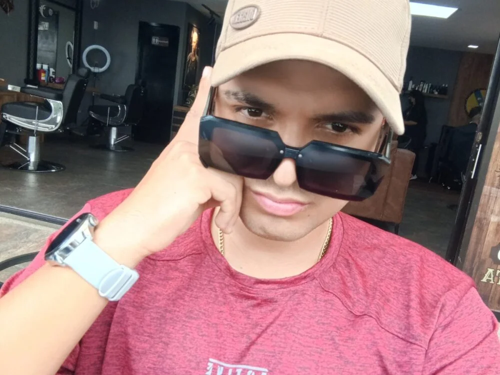 Offline XXX chat modela Sebastian_Aragon