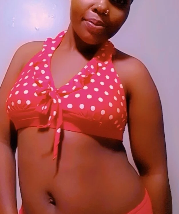 Naughty_Laurah Offline XXX Chat