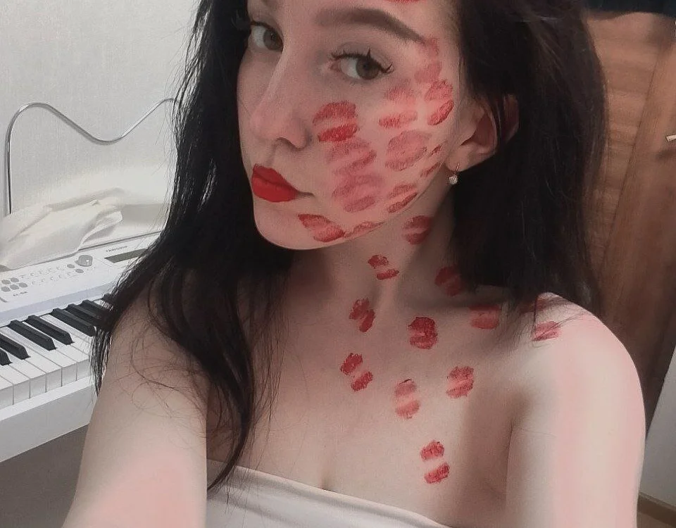 MildredDanforth's Offline XXX Chat