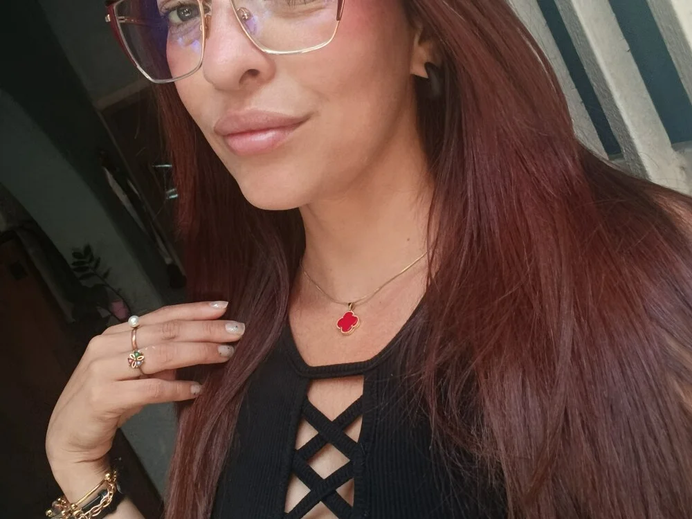 cerecita_anna's Offline XXX Chat