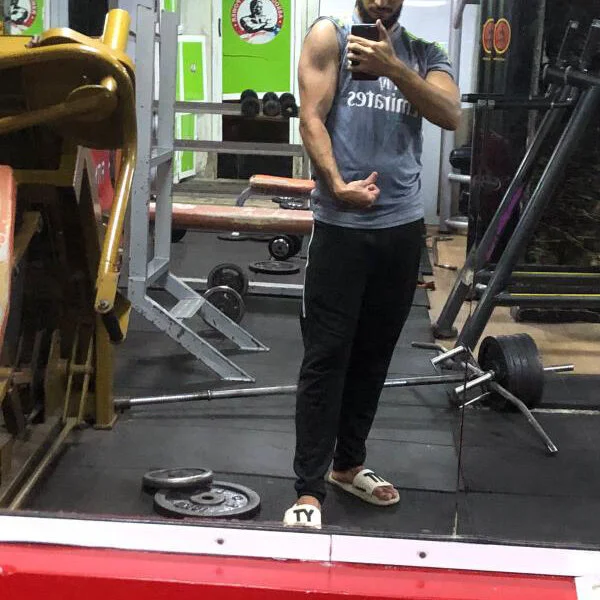 bwcyoussef Adlı Modelin Çevrimdışı XXX Sohbeti