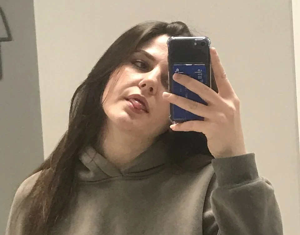 BridgetGearing's Offline Chat Room