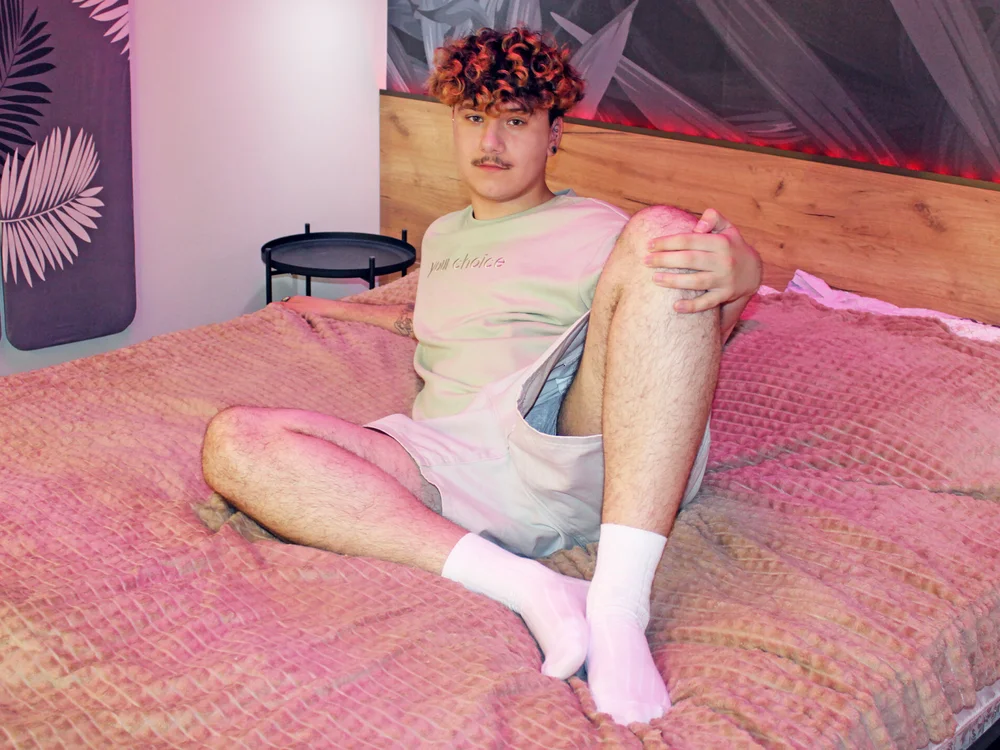 KanePrivate's Offline Chat Room