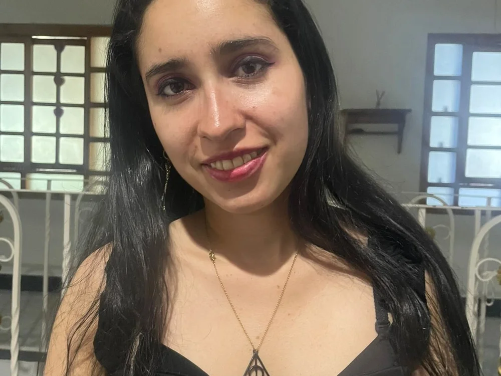 VALKYRIA_SEX's Offline Chat Room