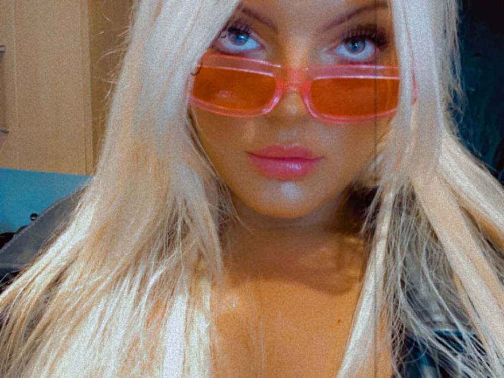 Diamondxoxx offline chatrum
