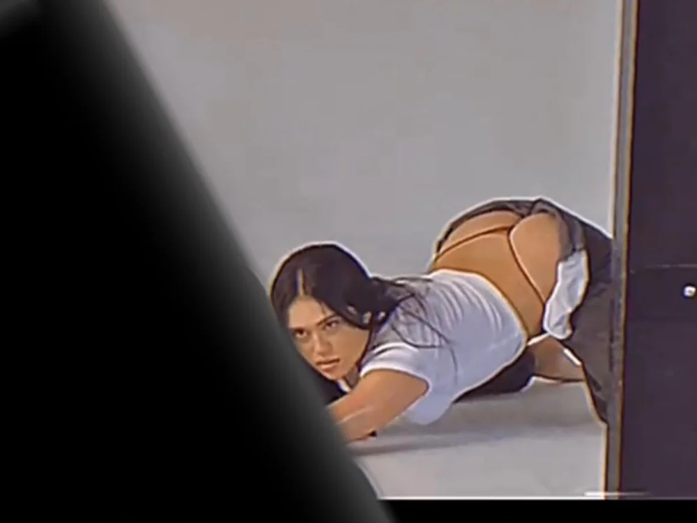 Thais_fox111's Offline XXX Chat