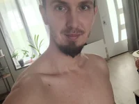 20cmdebonheurhum's webcam live show