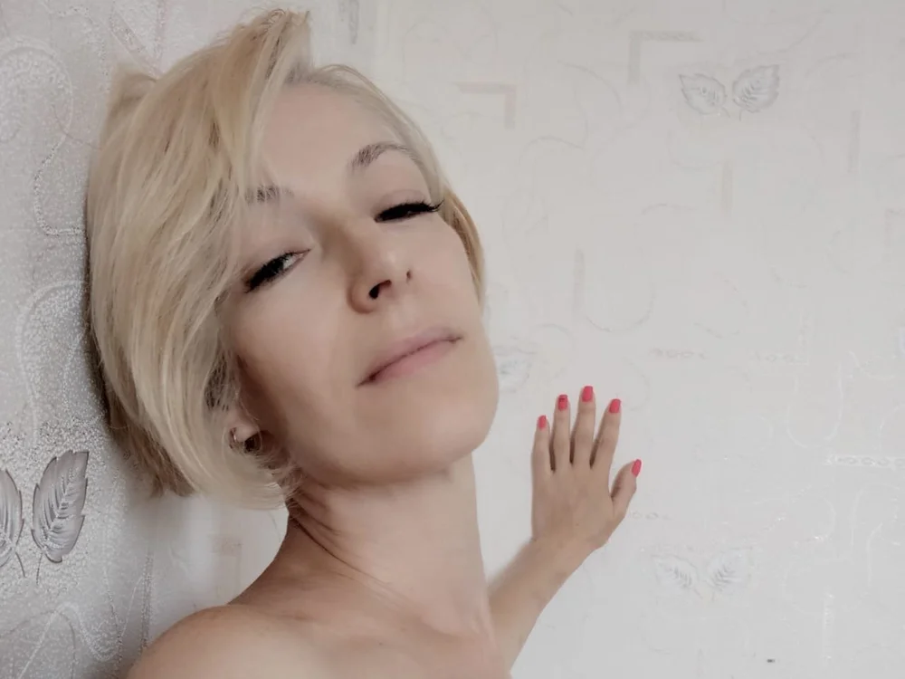 poleover's Offline XXX Chat
