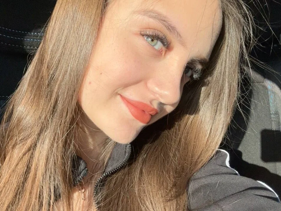 Sweetheart_baby0's Offline XXX Chat