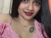 Queen_Meena's Offline XXX Chat