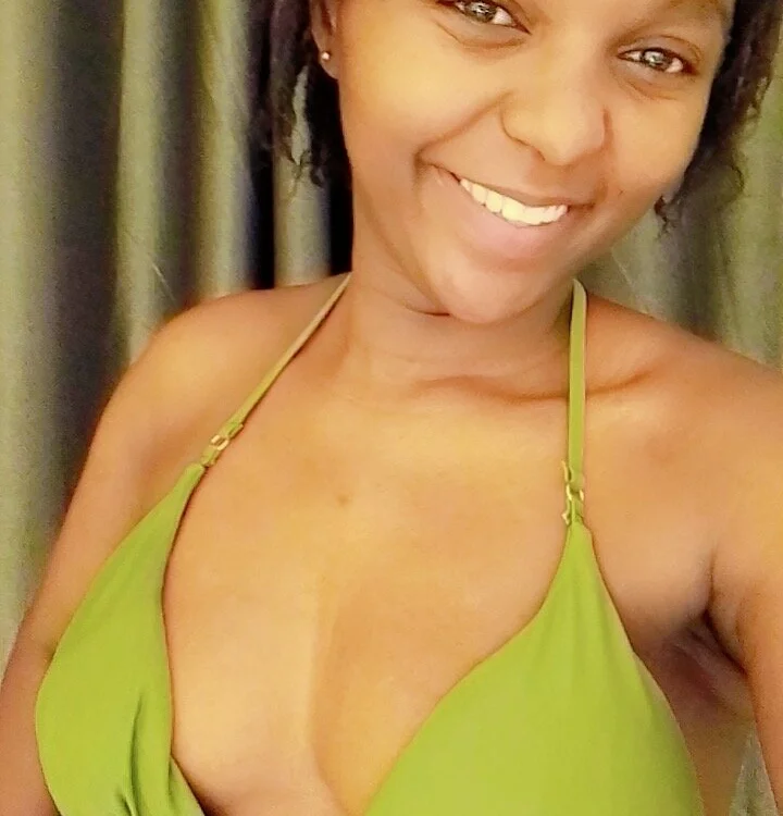 Naughty_princess8n Offline XXX chat
