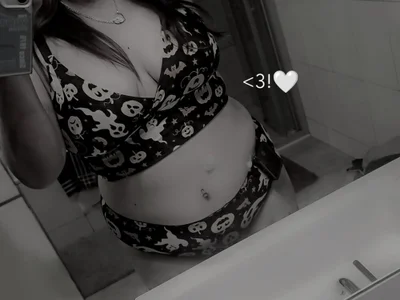 Persephone_CH_off profile