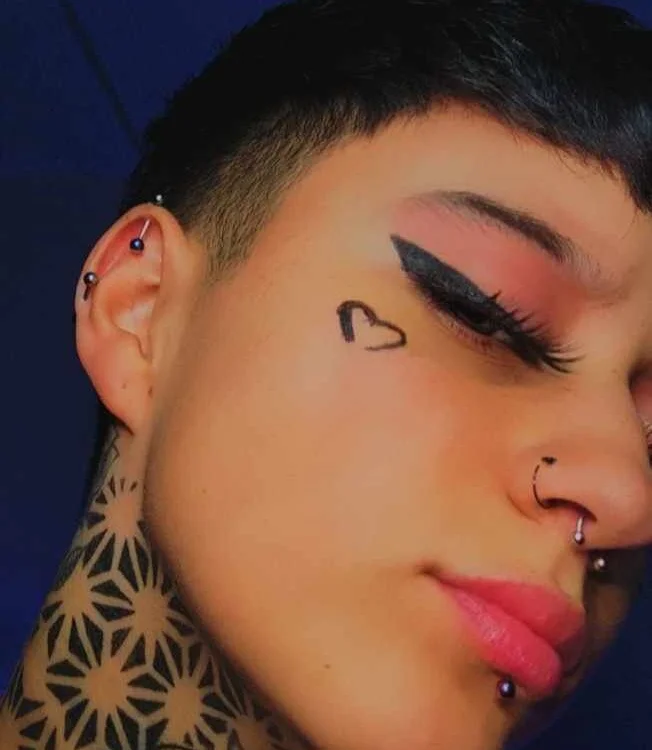 Tatto_gotiic: офлайн-секс-чат