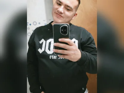 Andy_Fz Male Pump Online Webcam Striptease