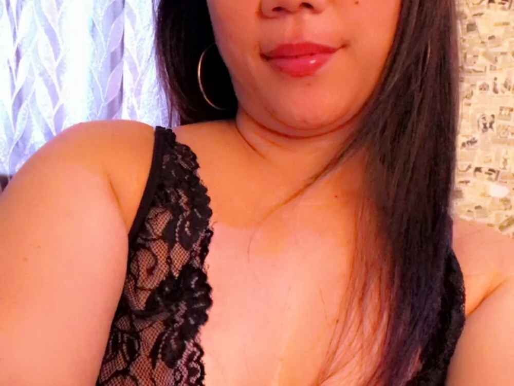 franccine_08 Offline XXX-Chat