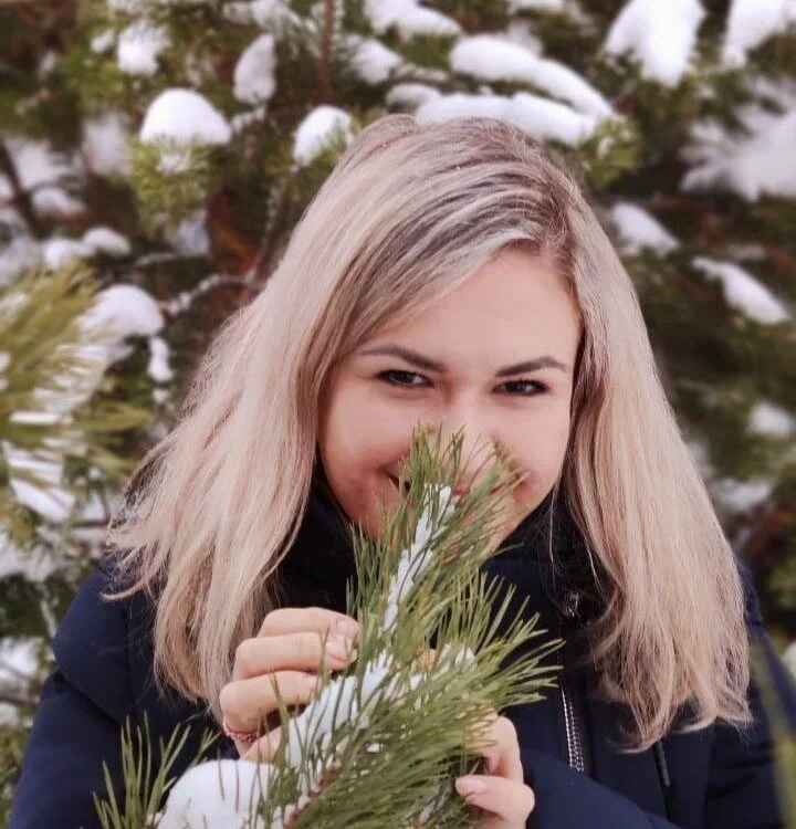 pink_bloom's Offline Chat Room
