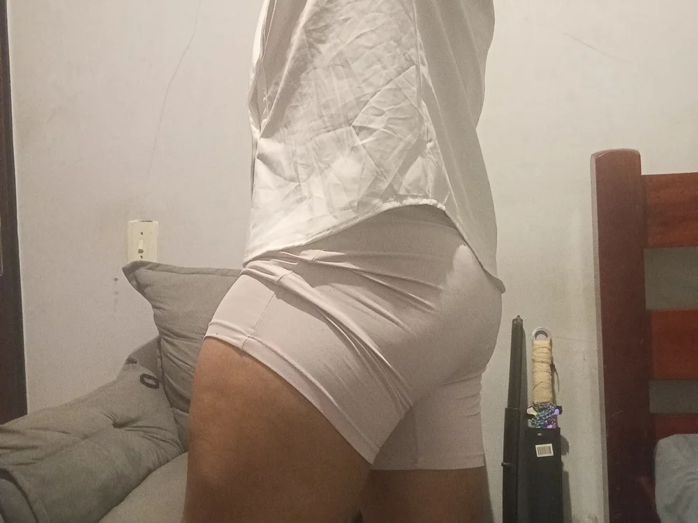 G_Eros18's most recent online preview