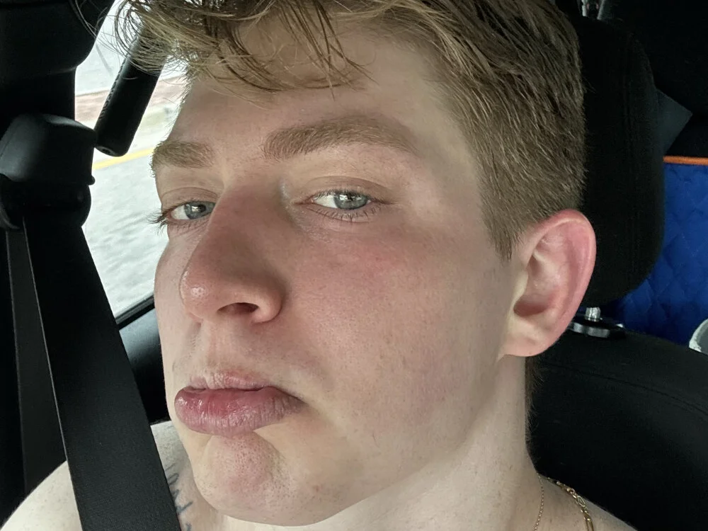 AshenBayou Offline XXX Chat