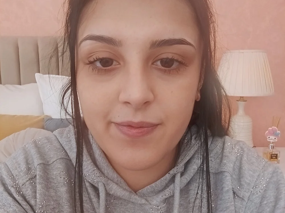 ElaraCutie offline chatrum
